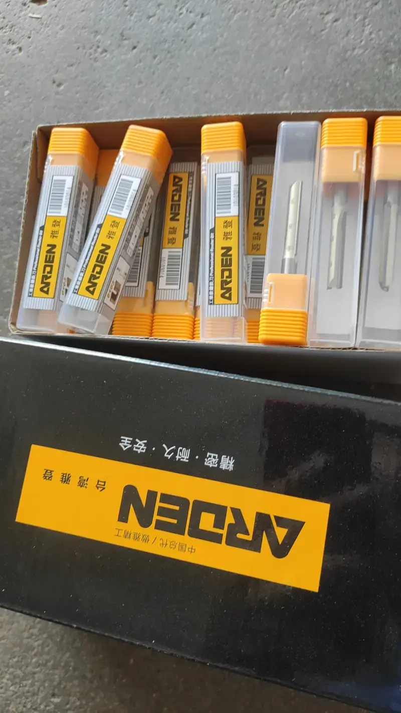 dao phay thang arden 01