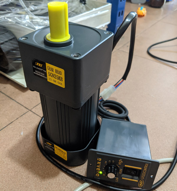 Động cơ AC giảm tốc 120W