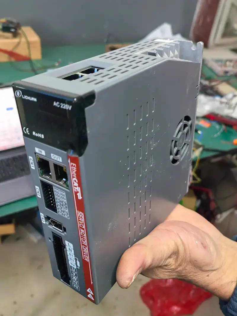 động cơ AC servo lichuan