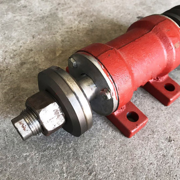 Đầu kẹp lưỡi cắt