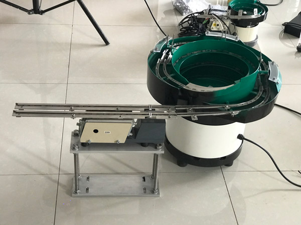 máy cấp phôi tự động