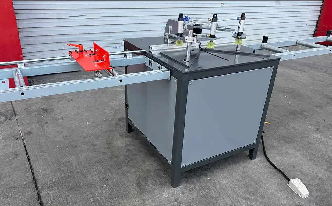 máy cắt nhôm công nghiệp MT-AR2