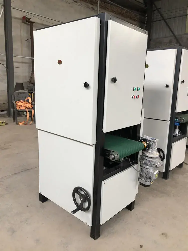 máy đánh nhám thùng