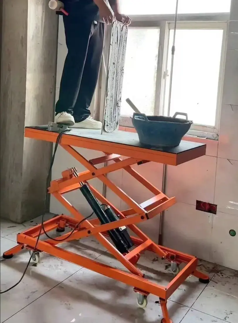 bàn nâng thuỷ lực dùng trong xây dựng